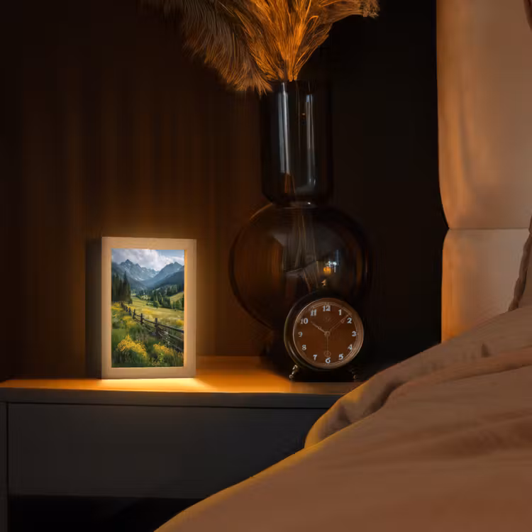 Veld - Hek - Bergen - Bloemen Light Box met kabel (Tafellamp) klein -sfeer1