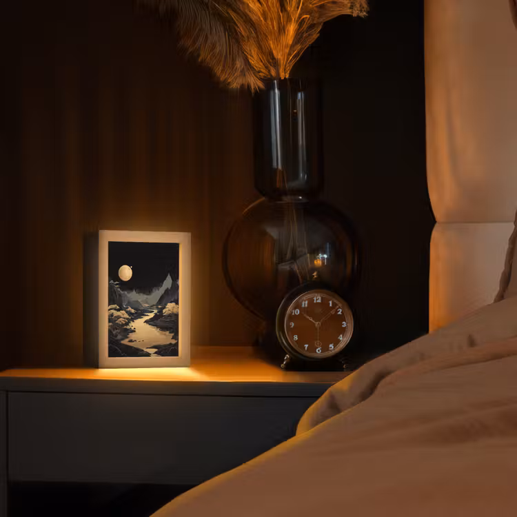 Gouden rivier - Bergen - Maan - Sterrenhemel Light Box met kabel (Tafellamp) klein -sfeer1