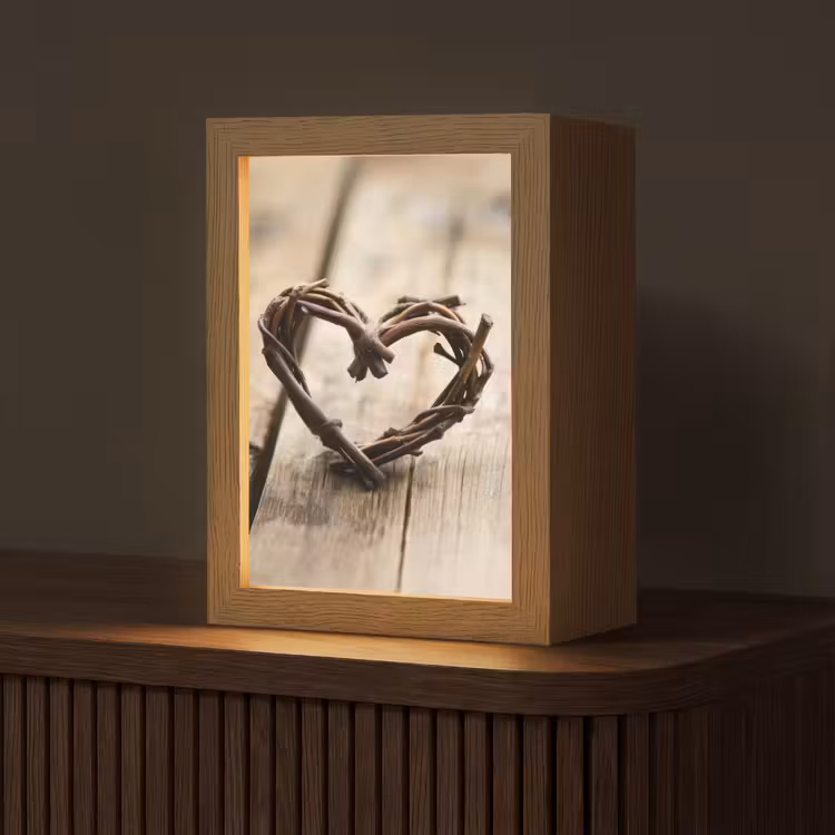 Hart - Hout - Natuur - Takken - Bruin Light Box met kabel (Tafellamp) klein -z3d_website
