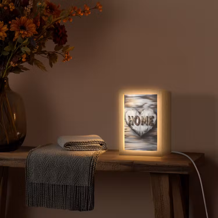 Home - Hart - Houtlook - Liefde Light Box met kabel (Tafellamp) klein -sfeer4