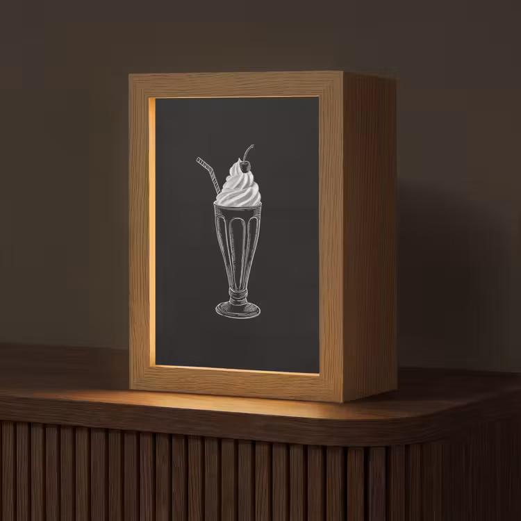 Ijscoupe - Kers - Krijtstijl - Slagroom Light Box met kabel (Tafellamp) klein -z3d_website