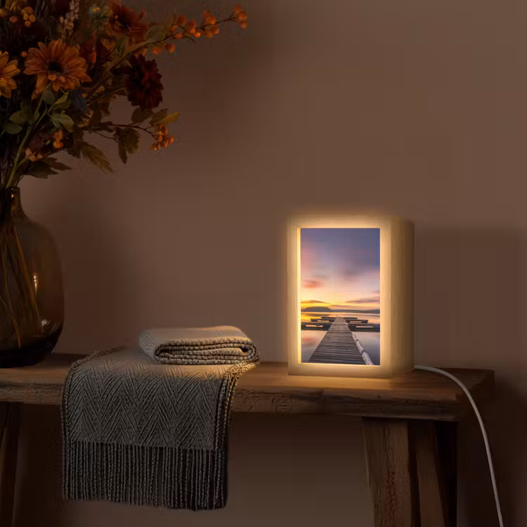 Steiger - Zonsondergang - Water - Zee - Reflectie Light Box met kabel (Tafellamp) klein -sfeer4