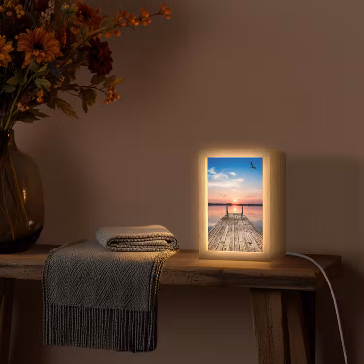 Steiger - Water - Zonsondergang - Roze - Horizon Light Box met kabel (Tafellamp) klein -sfeer4