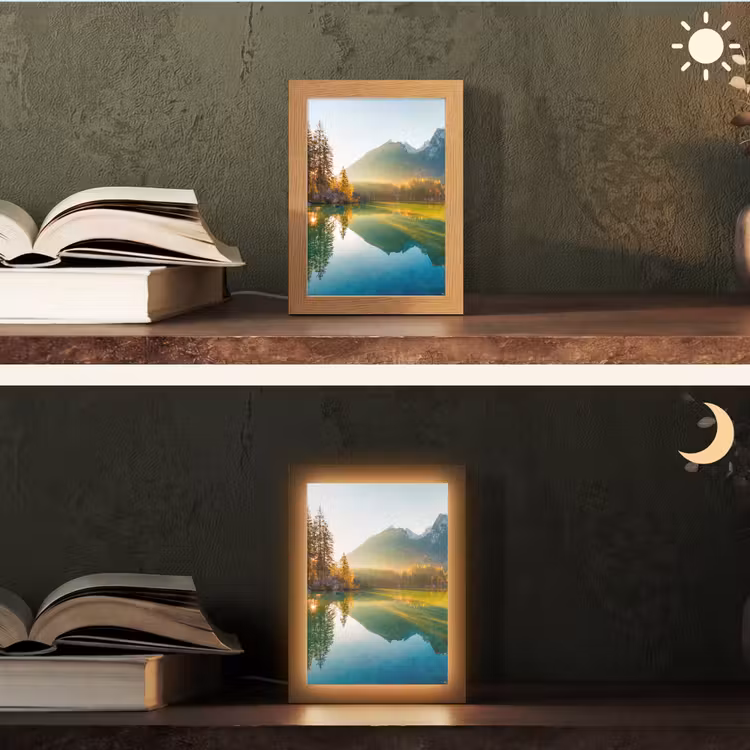 Meer - Bos - Bergen - Natuur - Zon - Landschap Light Box met kabel (Tafellamp) klein -sfeer3