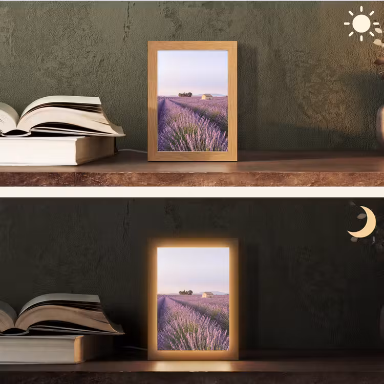 Lavendel - Landschap - Sereen - Paars Light Box met kabel (Tafellamp) klein -sfeer3