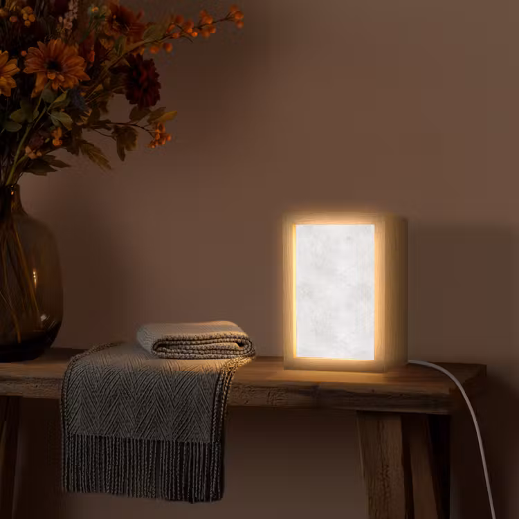 Lichtgrijs - Betonstructuur - Subtiel Light Box met kabel (Tafellamp) klein 925 -sfeer4