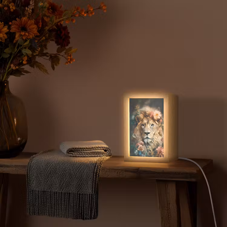 Leeuw - Leeuwenkop - Wilde dieren - Bloemen Light Box met kabel (Tafellamp) klein -sfeer4