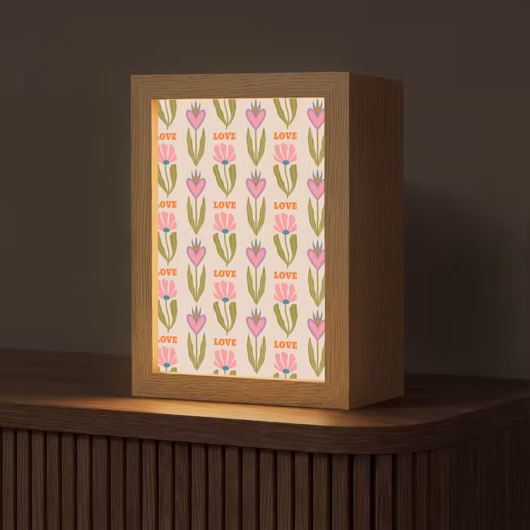 Love - Patroon - Bloemen - Hartjes Light Box met kabel (Tafellamp) klein 925 -z3d_website