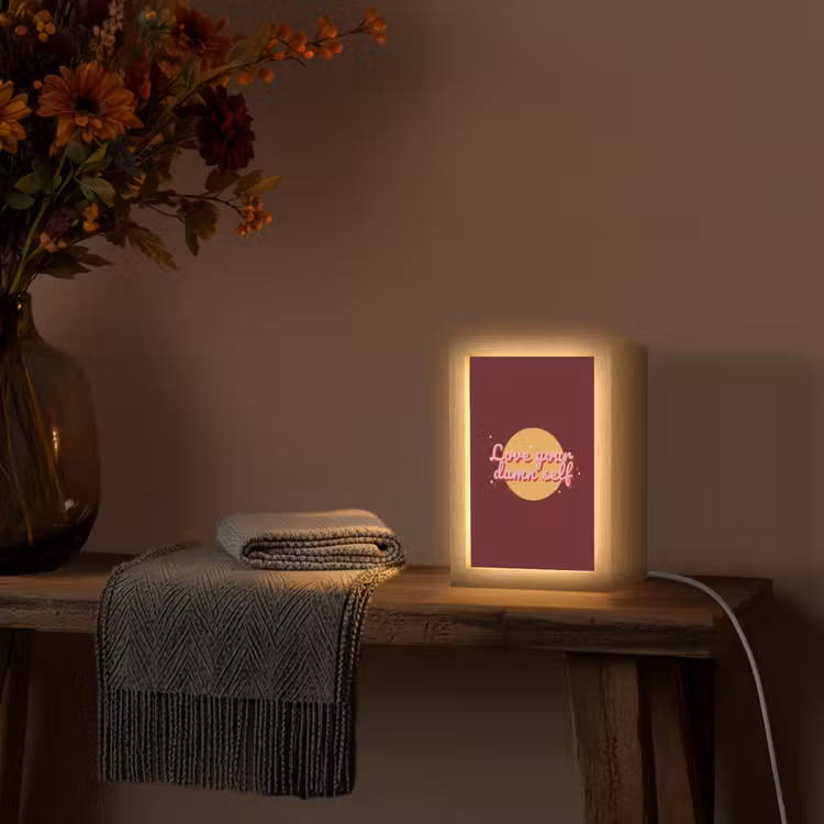love your damn self - Cirkel - Glitter - Rood Light Box met kabel (Tafellamp) klein -sfeer4