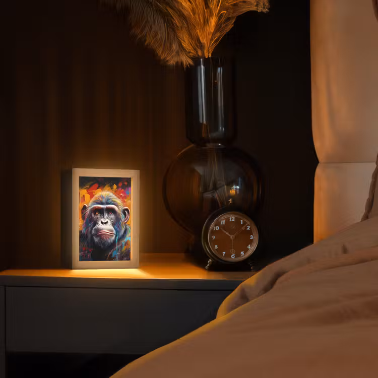 Aap - Gorilla - Graffiti - Dieren - Kleuren Light Box met kabel (Tafellamp) klein -sfeer1