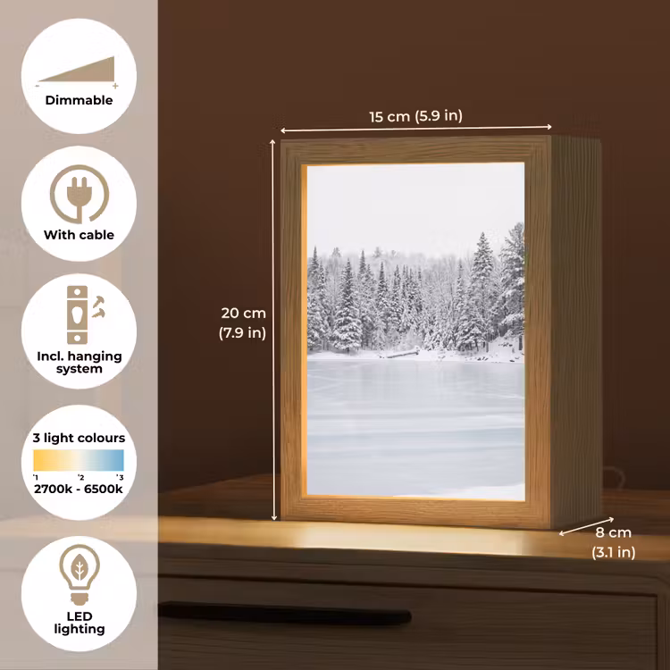 Meer - Dennen - IJs - Winter - Rustgevend Light Box met kabel (Tafellamp) klein -USP_EN