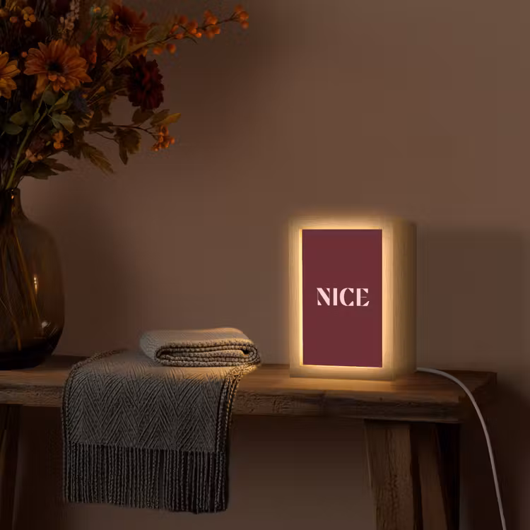 Nice - Bordeaux - Roze Light Box met kabel (Tafellamp) klein -sfeer4