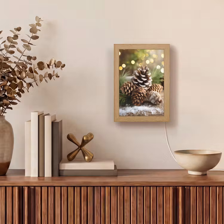 Dennenappels - Kerstsfeer - Bruin - Groen Light Box met kabel (Tafellamp) klein -sfeer2
