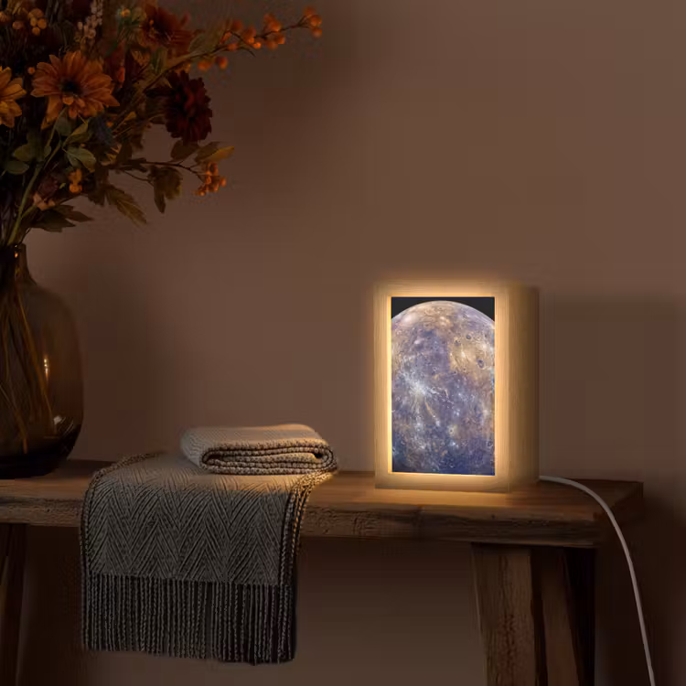 Table Lamp - Planet - Craters - Space - Planeet - Kraters - Ruimte Light Box met kabel (Tafellamp) klein