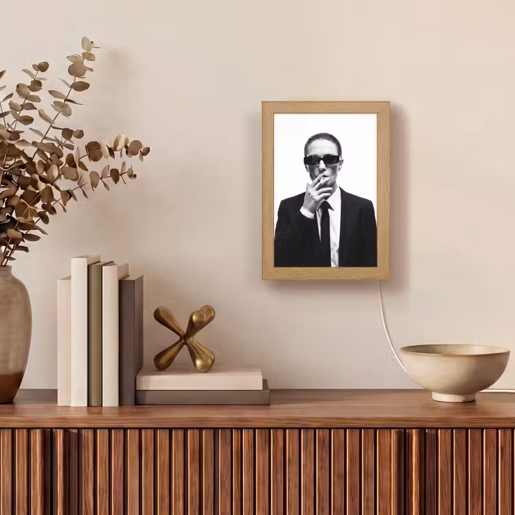 Portret - Pak - Roken - Zwart - Wit - Stoer Light Box met kabel (Tafellamp) klein -sfeer2