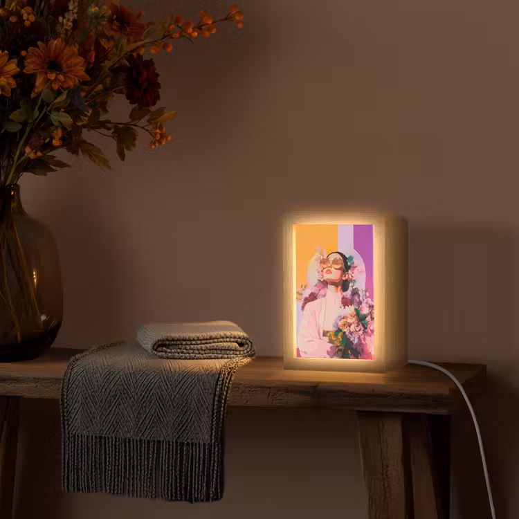Portret - Vrouw - Abstract - Bloemen Light Box met kabel (Tafellamp) klein -sfeer4