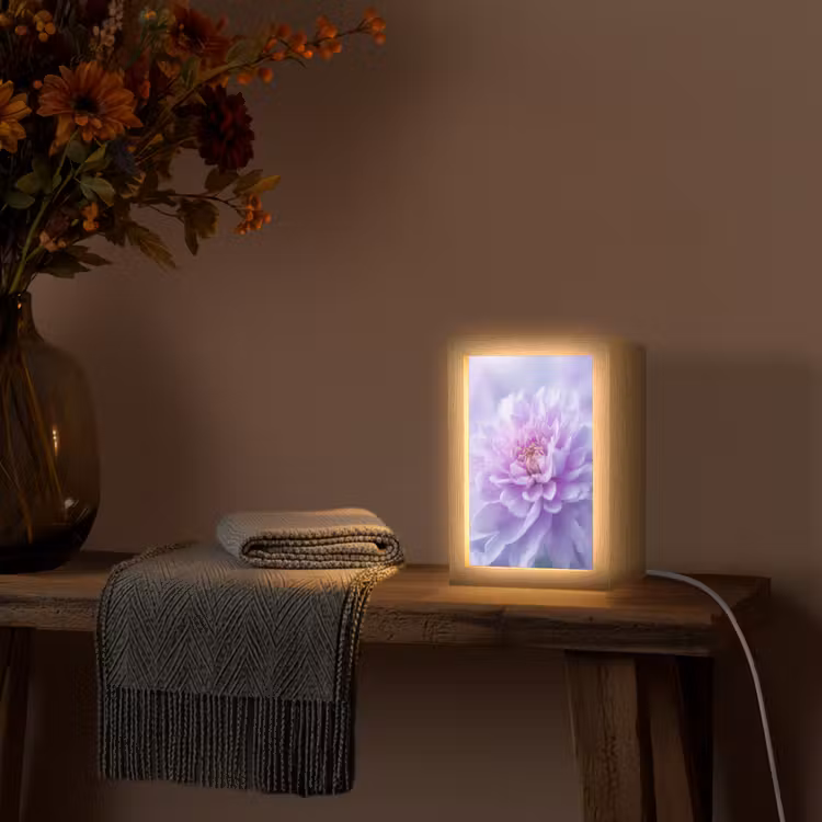 Paars - Dahlia - Dromerig Light Box met kabel (Tafellamp) klein -sfeer4