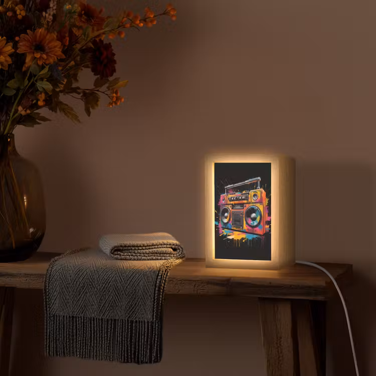 Radio - Graffiti - Box - Kleuren - Zwart Light Box met kabel (Tafellamp) klein -sfeer4