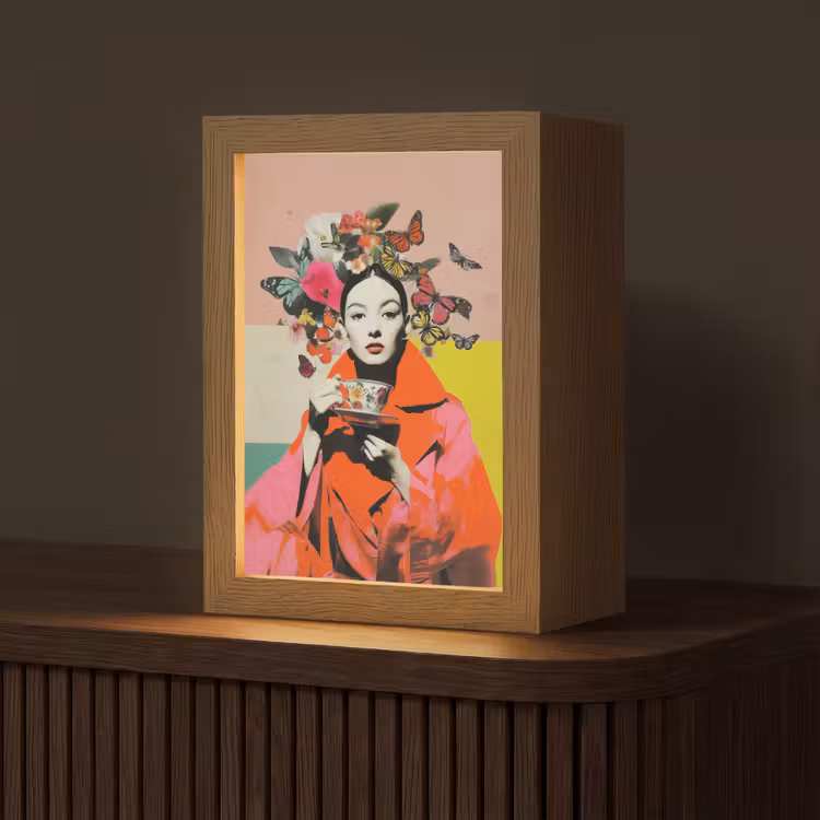 Retro - Vrouw - Kopje - Vlinders Light Box met kabel (Tafellamp) klein -z3d_website
