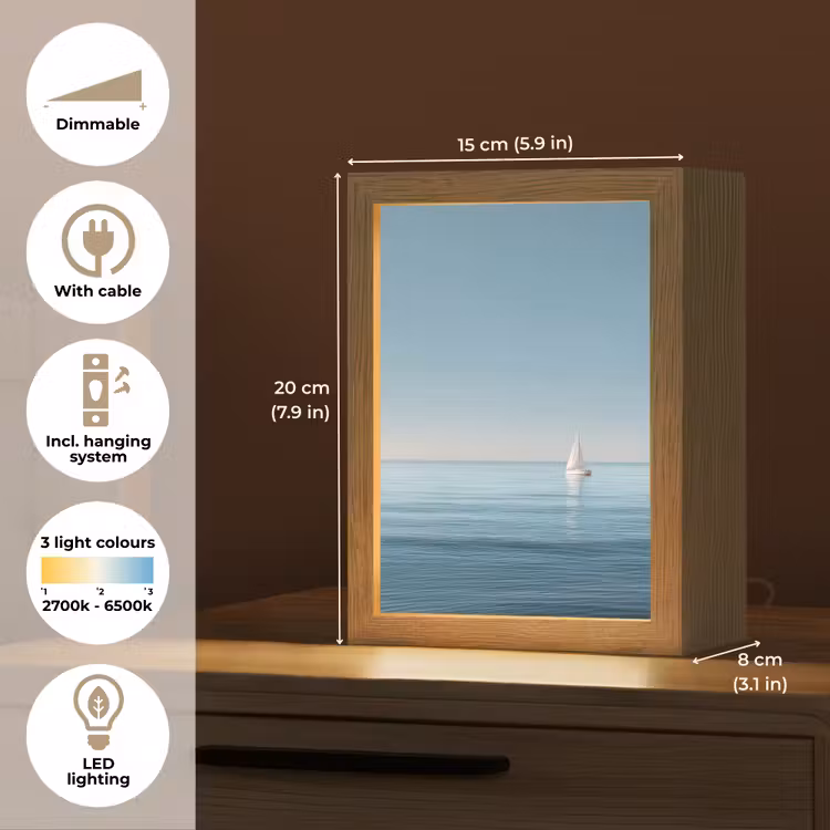 Zeilbootje - Kalme zee - Helderblauwe hemel Light Box met kabel (Tafellamp) klein -USP_EN
