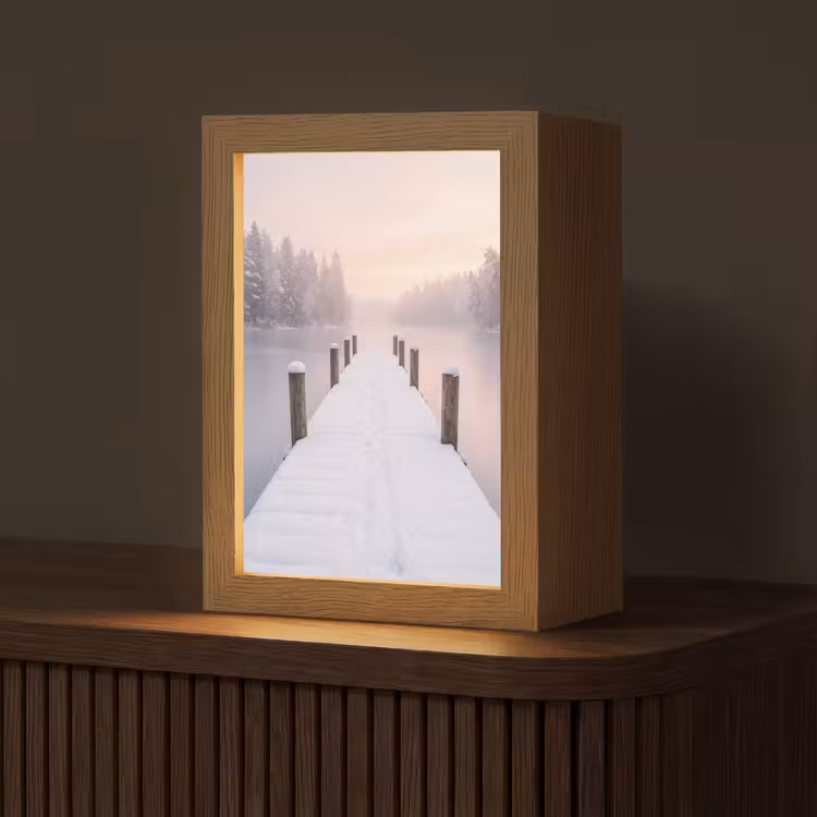 Steiger - Meer - Mist - Winter - Serene Light Box met kabel (Tafellamp) klein -z3d_website