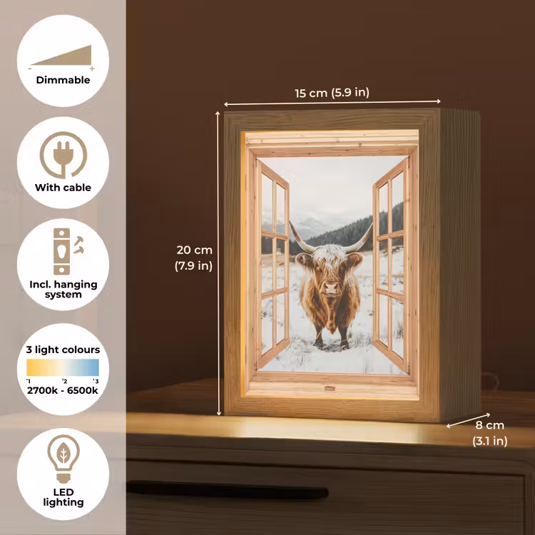 Schotse Hooglander - Landschap - Landelijk - Bergen - Winter - Doorkijk Light Box met kabel (Tafellamp) klein -USP_EN