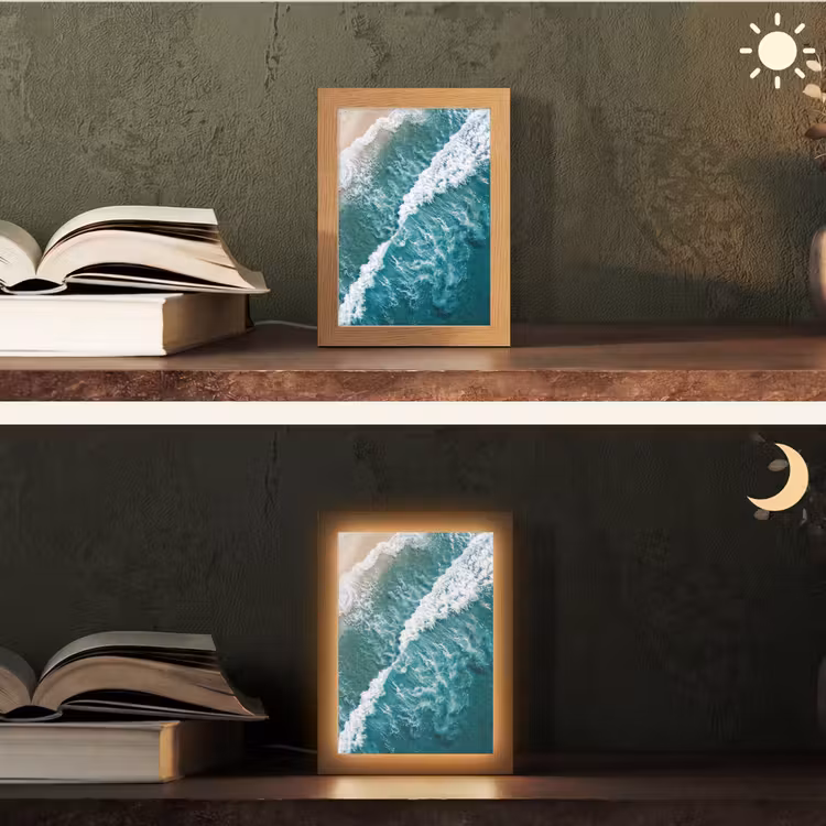 Zee - Strand - Golven - Natuur - Blauw Light Box met kabel (Tafellamp) klein -sfeer3