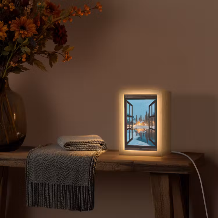 Doorkijk - Winter - Landschap - Natuur - Huis - Bergen Light Box met kabel (Tafellamp) klein -sfeer4