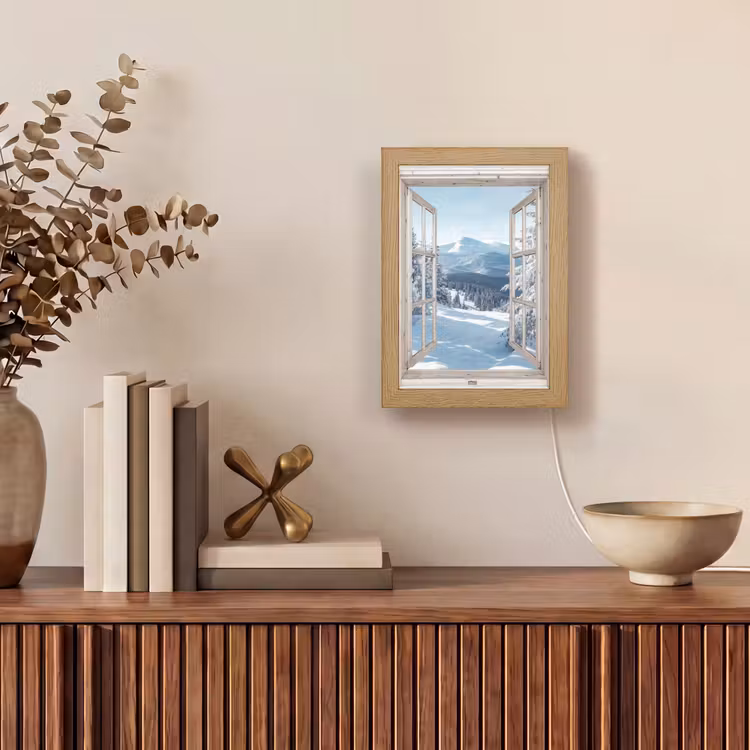 Doorkijk - Winter - Landschap - Natuur - Berg - Bomen - Wit Light Box met kabel (Tafellamp) klein -sfeer2
