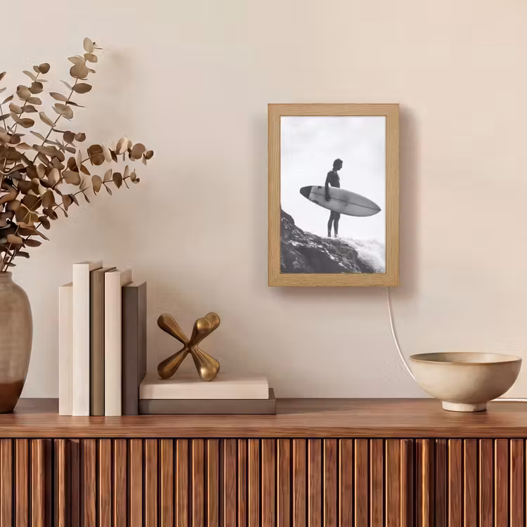 Surfer - Rots - Oceaan - Golven Light Box met kabel (Tafellamp) klein -sfeer2