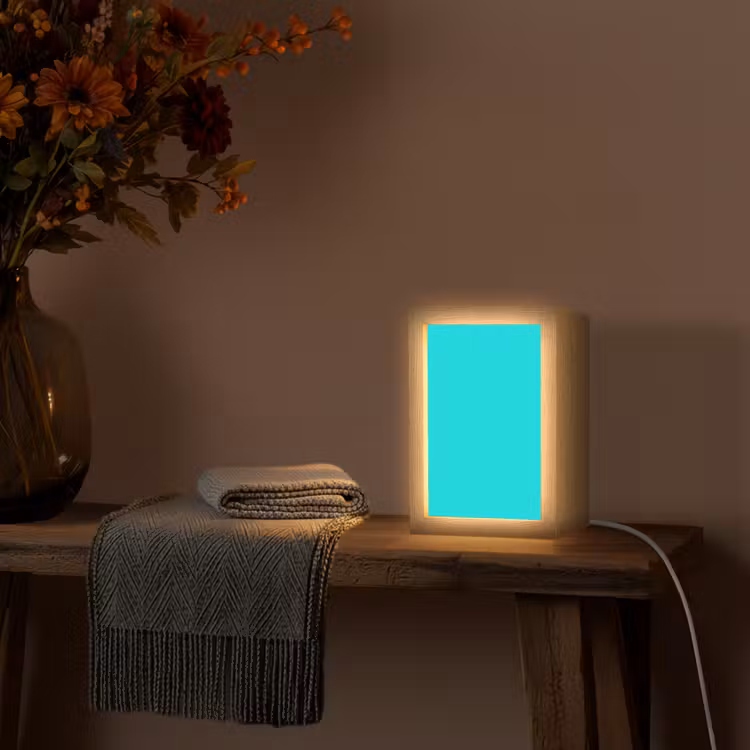 Vivid - Aquamarine - Turkoois Light Box met kabel (Tafellamp) klein 925 -sfeer4
