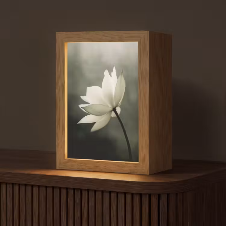 Wit - Lotus - Donker - Bloem Light Box met kabel (Tafellamp) klein -z3d_website