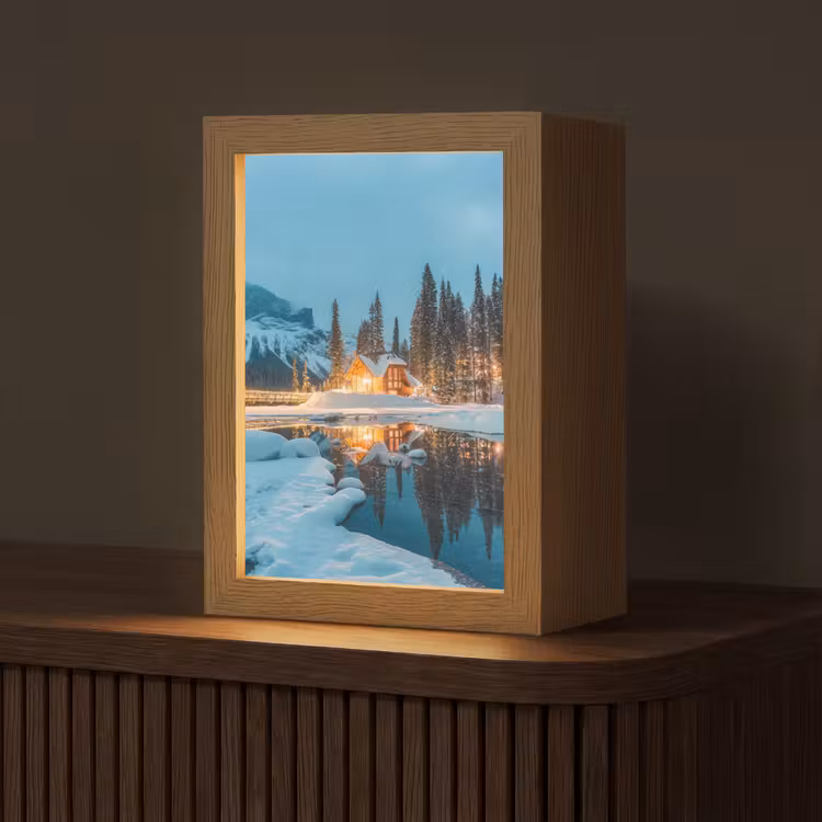 Winterlandschap - Natuur - Huis - Bergen - Sneeuw Light Box met kabel (Tafellamp) klein -z3d_website