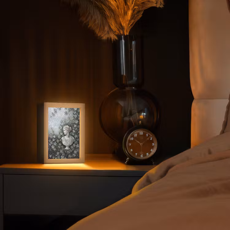 Vrouw - Klassiek - Mozaiëk - Natuur - Groen Light Box met kabel (Tafellamp) klein -sfeer1