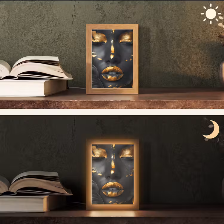 Vrouw - Goud - Natuur - Portret - Modern Light Box met kabel (Tafellamp) klein -sfeer3