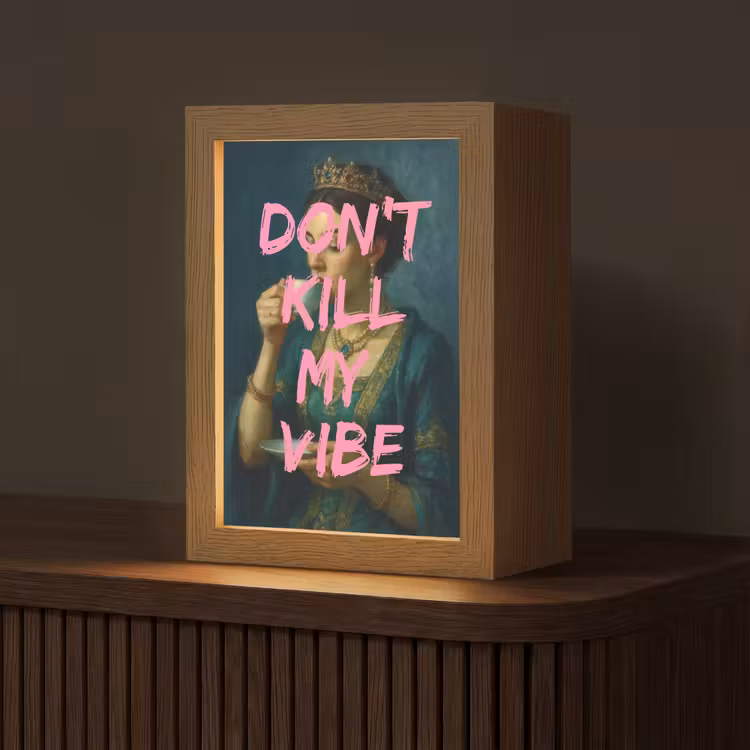 Vrouw - Portret - Kroon Light Box met kabel (Tafellamp) klein -z3d_website