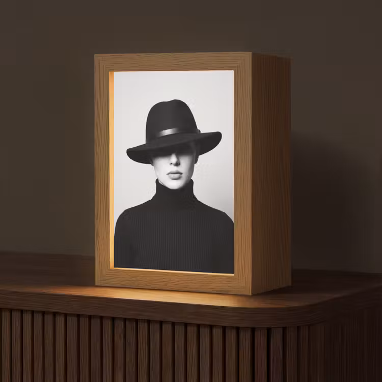 Vrouw - Schaduw - Zwart - Wit - Mysterieus Light Box met kabel (Tafellamp) klein -z3d_website