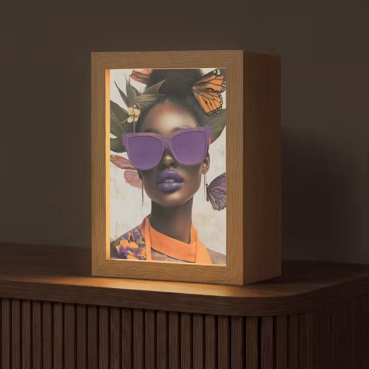 Vrouw - Zonnebril - Vlinder - Bloemen Light Box met kabel (Tafellamp) klein -z3d_website