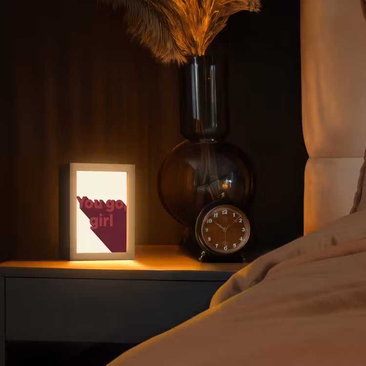 you go girl - 3D - Rood Light Box met kabel (Tafellamp) klein -sfeer1