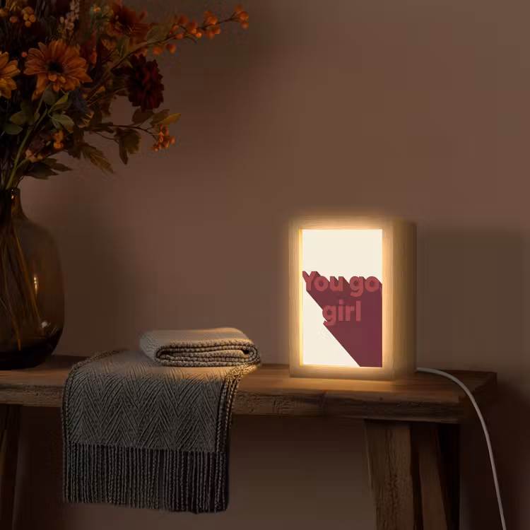you go girl - 3D - Rood Light Box met kabel (Tafellamp) klein -sfeer4