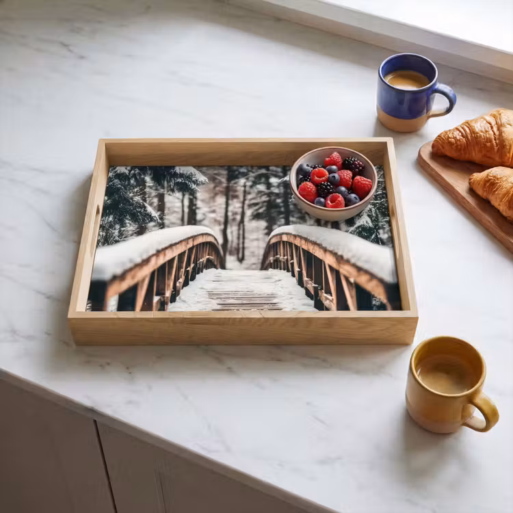 Brug - Winterlandschap - Bos - Natuur - Sneeuw Dienblad Rechthoek middel -sfeer2