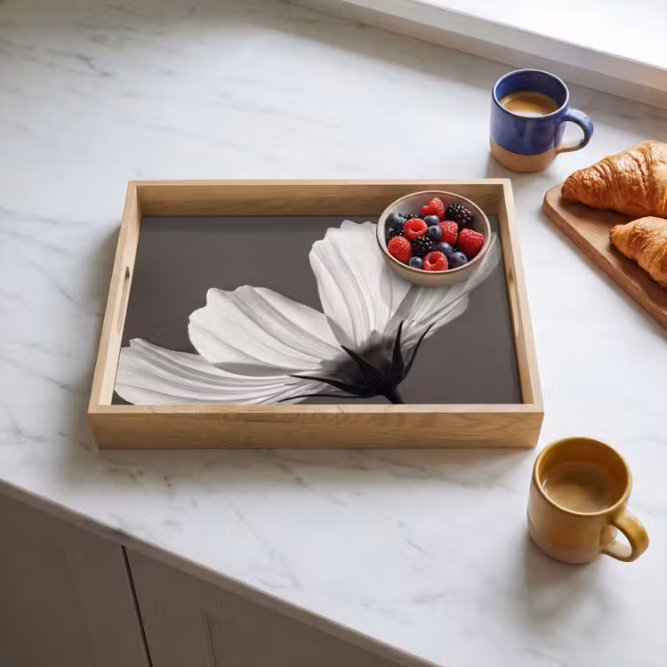 Bloem - Minimalistisch - Zwart - Wit Dienblad Rechthoek middel -sfeer2