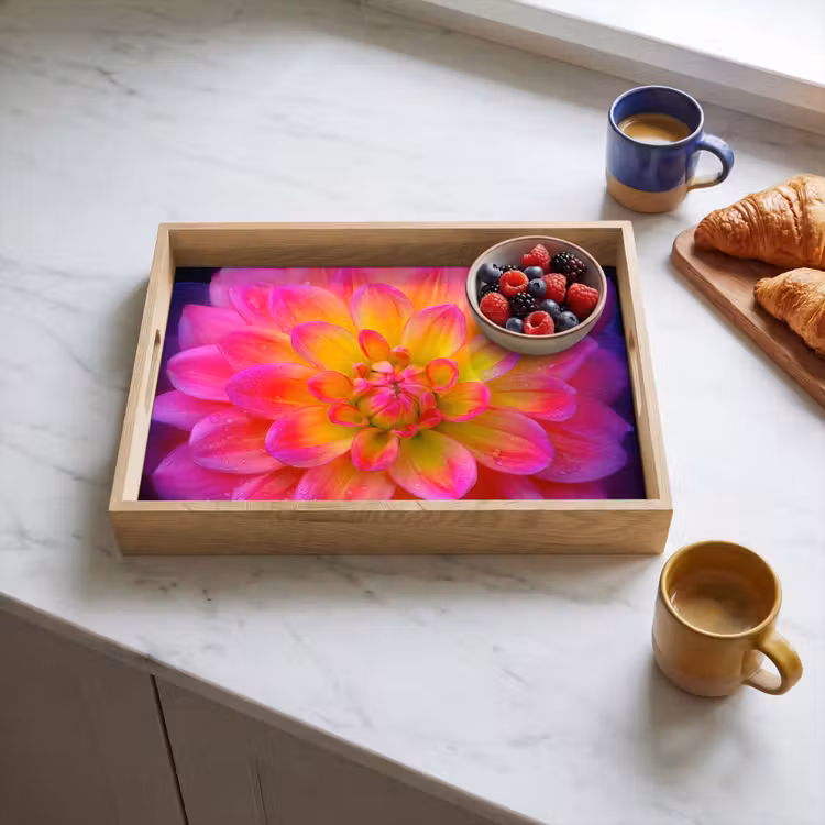 Roze - Dahlia - Kleurrijk Dienblad Rechthoek middel -sfeer2