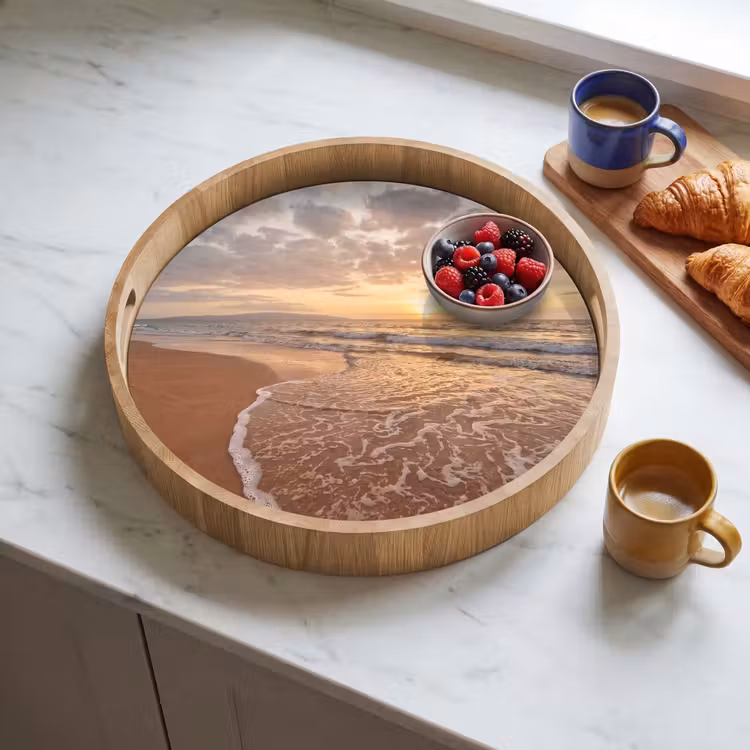Zee - Kustlijn - Wolken - Landschap - Oranje Dienblad Rond middel -sfeer2