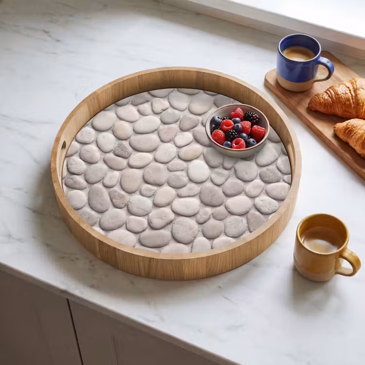 Steen - Kiezel - Natuur - Minimalistisch - Beige Dienblad Rond middel -sfeer2