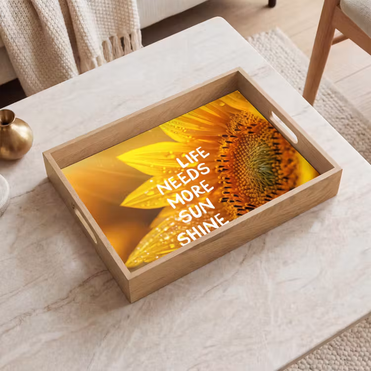 Zonnebloem - Close up - Geel - Quote Dienblad Rechthoek middel -sfeer1