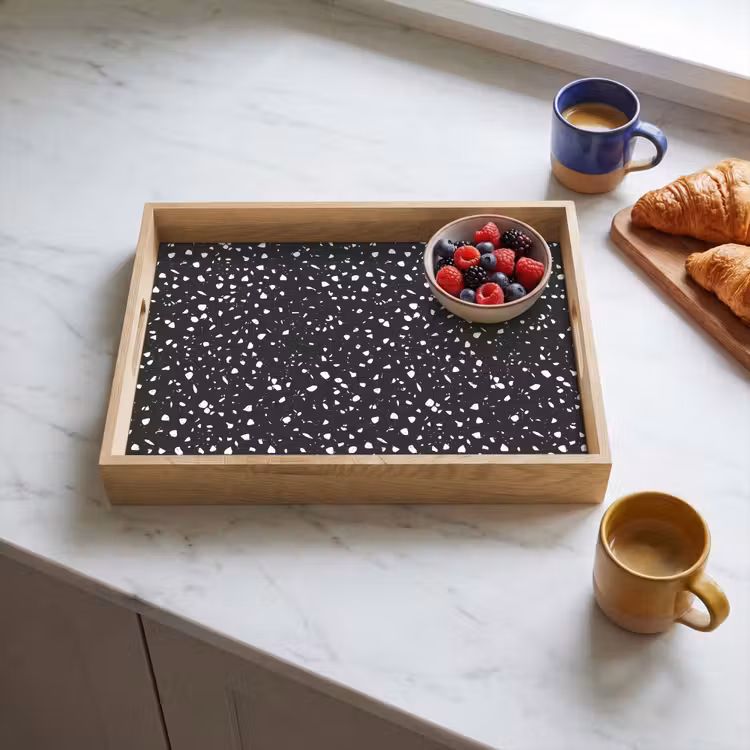 Terrazzo - Patroon - Zwart - Wit Dienblad Rechthoek middel 911 -sfeer2