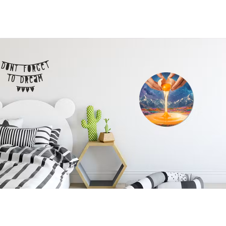 Wall circle - Aluminum - Hands - Egg - Surrealism - Handen - Ei - Surrealisme Wandcirkel aluminium klein