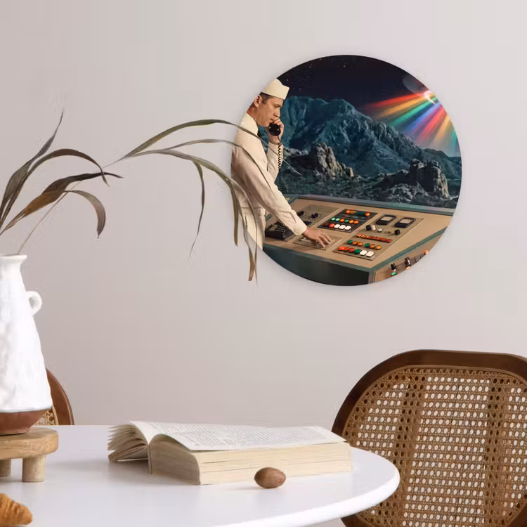 Wall circle - Glass - Man - Control Room - Beach - Man - Controlekamer - Strand Wandcirkel plexiglas klein