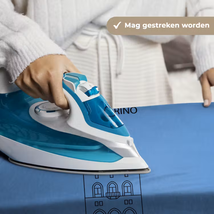 Gebouw - San Marino - Architectuur - Lijntekening - Blauw Wandkleed katoen klein -sfeer9